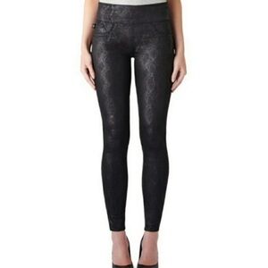 Rock & Republic Denim RX Leggings Coated Black Python Snakeskin Size 28